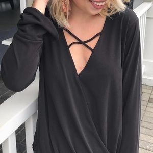 NWT BLACK Surplice X Top BY Veronica M